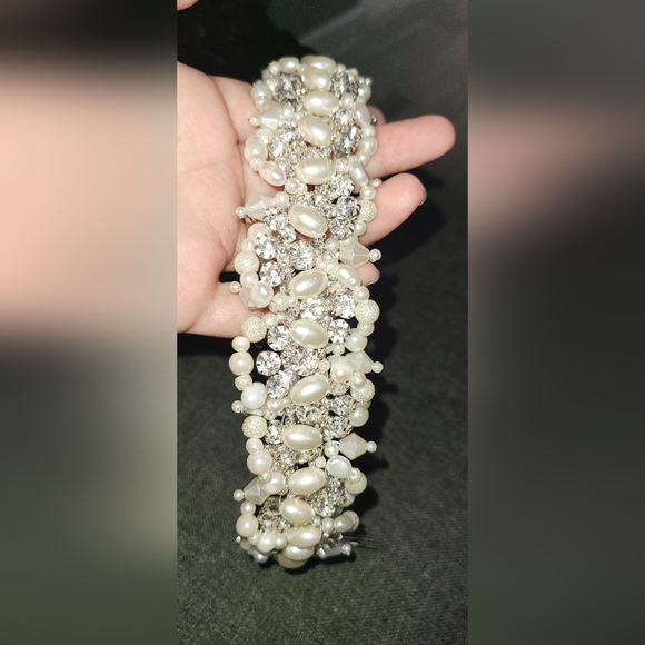 Tiara - Picture 2 of 5